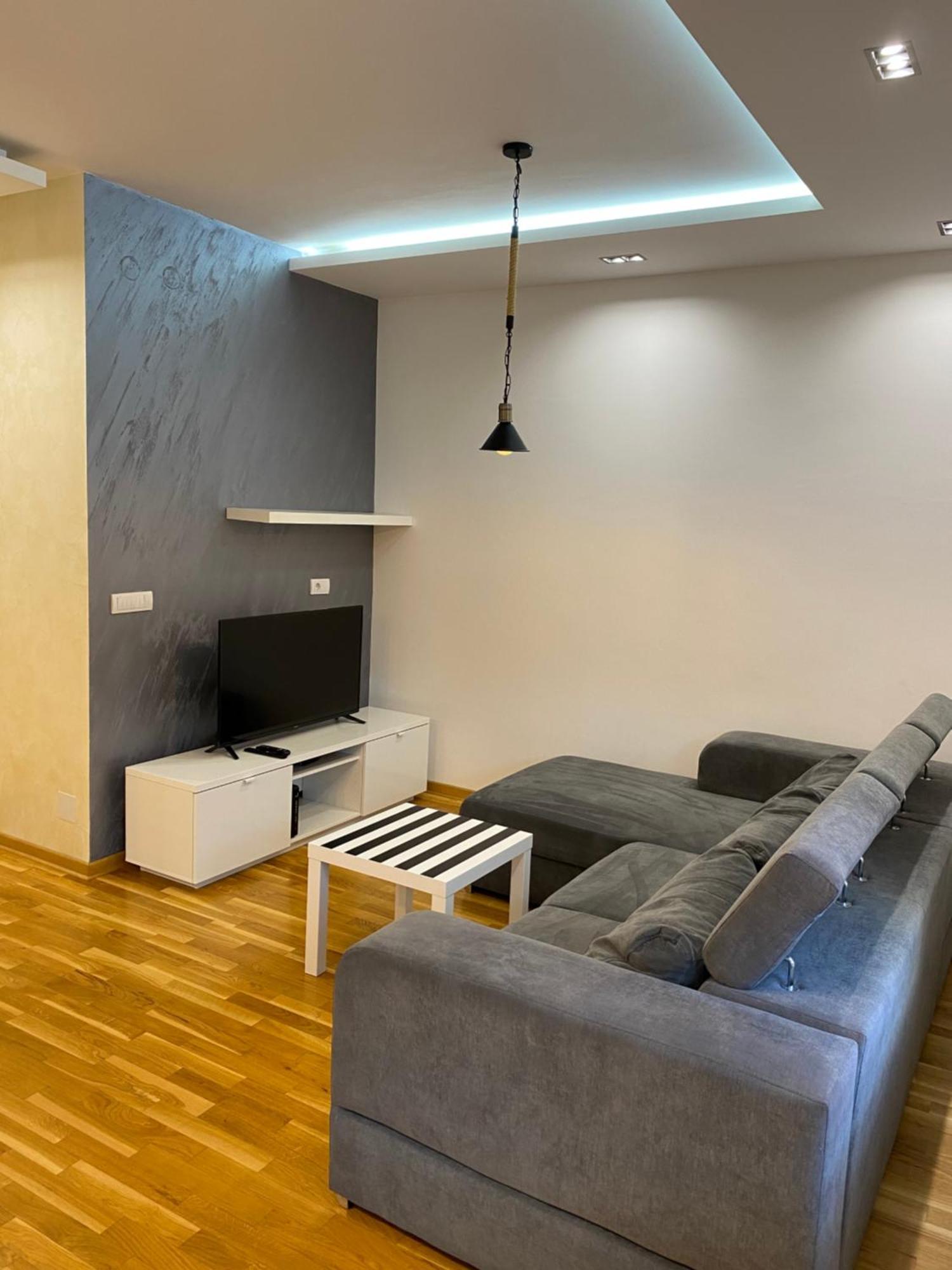 Miha Apartment Belgrado Esterno foto